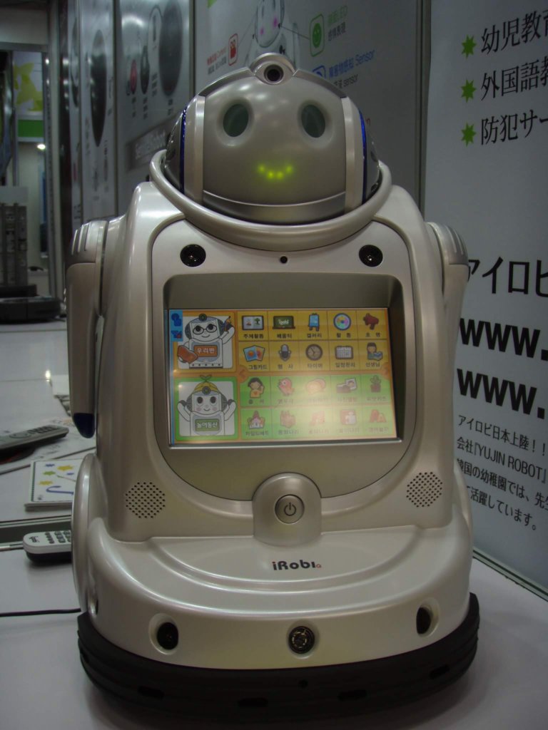 Yujin Robot