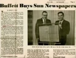 バフェットがサン・ニュースペーパーを買収することになったと報じる記事。写真は当時のバフェット（左）とリプシー。（1968年12月5日発行の『オマハ・サン』の紙面）