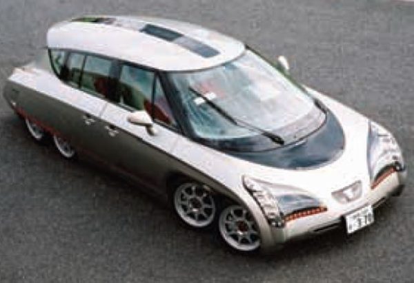 High-acceleration, high-performance “Eliica,” 4-passenger sedan with maximum speed 370 km